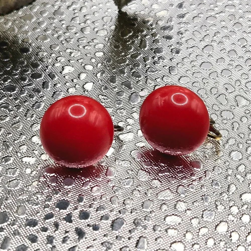 "5/$40" Signed Richelieu Red Dot Acrylic Gold Tone Clip On Non Pierced Earrings